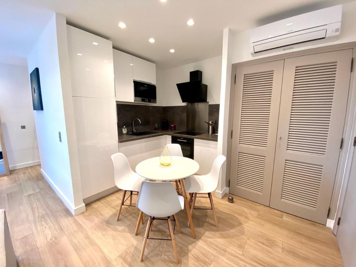 Magnifique Studio A Deux Pas Du Port De Сен-Тропе Екстер'єр фото